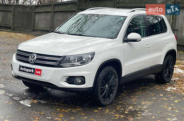 Внедорожник / Кроссовер Volkswagen Tiguan 2013 в Киеве