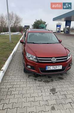 Внедорожник / Кроссовер Volkswagen Tiguan 2015 в Львове