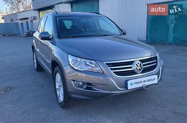 Позашляховик / Кросовер Volkswagen Tiguan 2011 в Києві