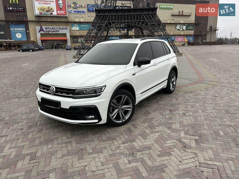 Позашляховик / Кросовер Volkswagen Tiguan 2020 в Харкові