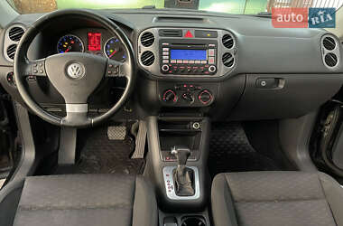 Внедорожник / Кроссовер Volkswagen Tiguan 2008 в Николаеве