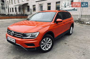 Внедорожник / Кроссовер Volkswagen Tiguan 2018 в Киеве