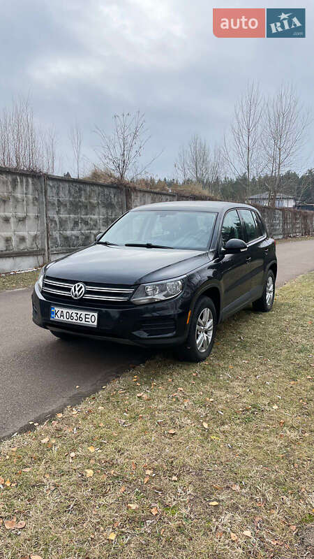 Внедорожник / Кроссовер Volkswagen Tiguan 2016 в Киеве