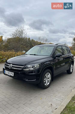 Внедорожник / Кроссовер Volkswagen Tiguan 2016 в Киеве