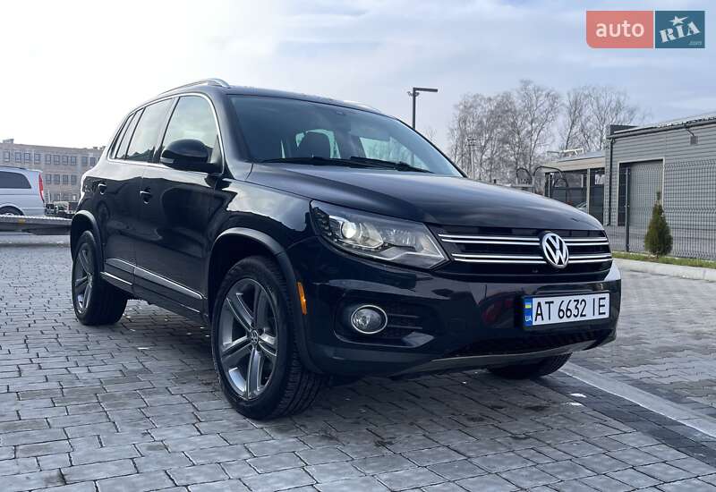 Внедорожник / Кроссовер Volkswagen Tiguan 2016 в Ивано-Франковске