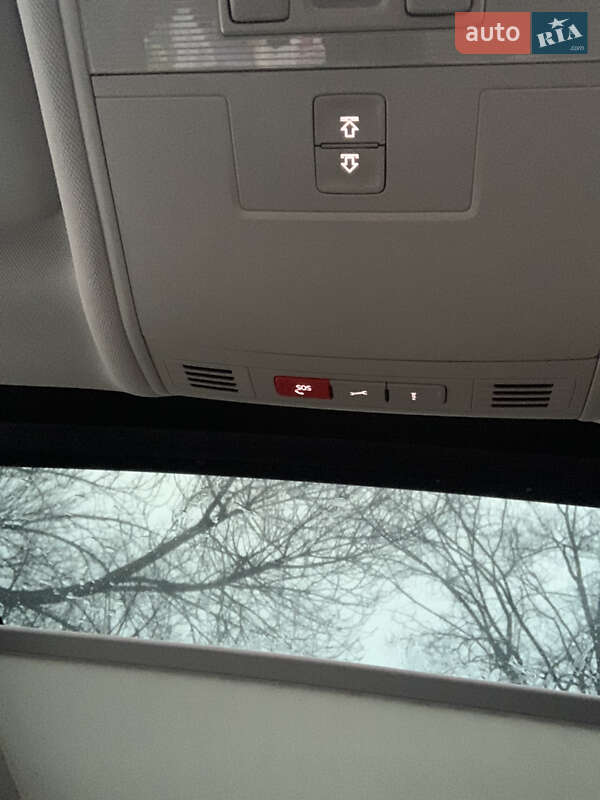 Внедорожник / Кроссовер Volkswagen Tiguan 2017 в Львове