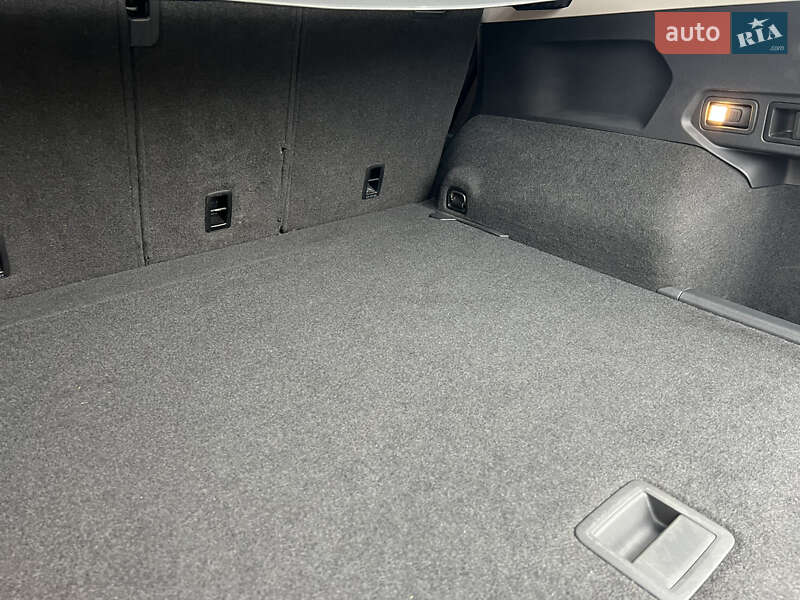 Внедорожник / Кроссовер Volkswagen Tiguan 2018 в Бердичеве