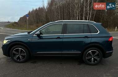 Внедорожник / Кроссовер Volkswagen Tiguan 2021 в Ковеле