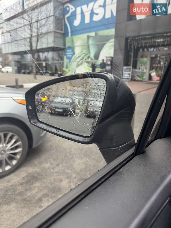 Внедорожник / Кроссовер Volkswagen Tiguan 2019 в Харькове