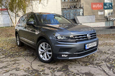 Внедорожник / Кроссовер Volkswagen Tiguan 2018 в Виннице