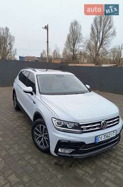 Позашляховик / Кросовер Volkswagen Tiguan 2018 в Долинській