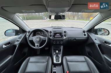 Внедорожник / Кроссовер Volkswagen Tiguan 2016 в Луцке