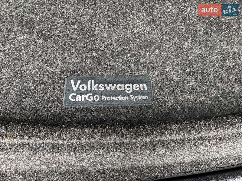 Внедорожник / Кроссовер Volkswagen Tiguan 2019 в Ровно