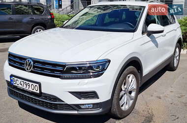 Позашляховик / Кросовер Volkswagen Tiguan 2020 в Харкові