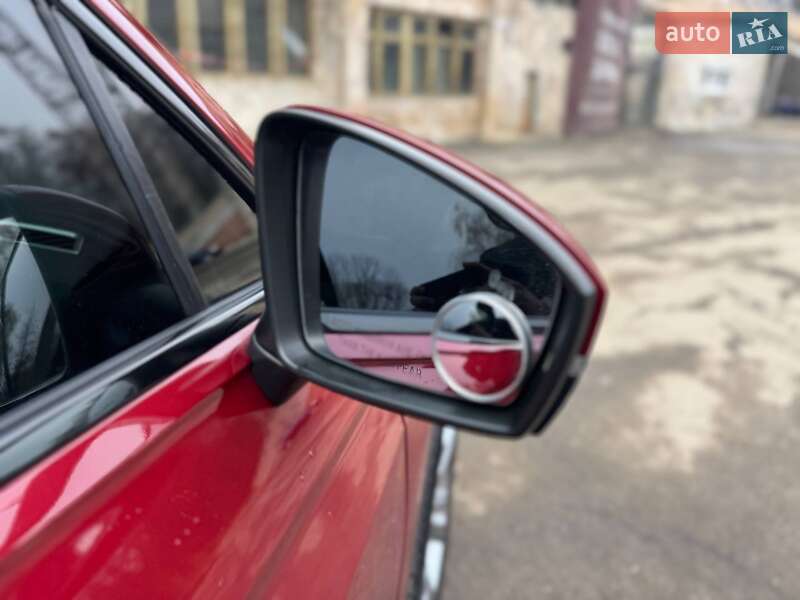 Внедорожник / Кроссовер Volkswagen Tiguan 2018 в Ивано-Франковске фото 3 Внедорожник / Кроссовер Volkswagen Tiguan 2018 в Ивано-Франковске