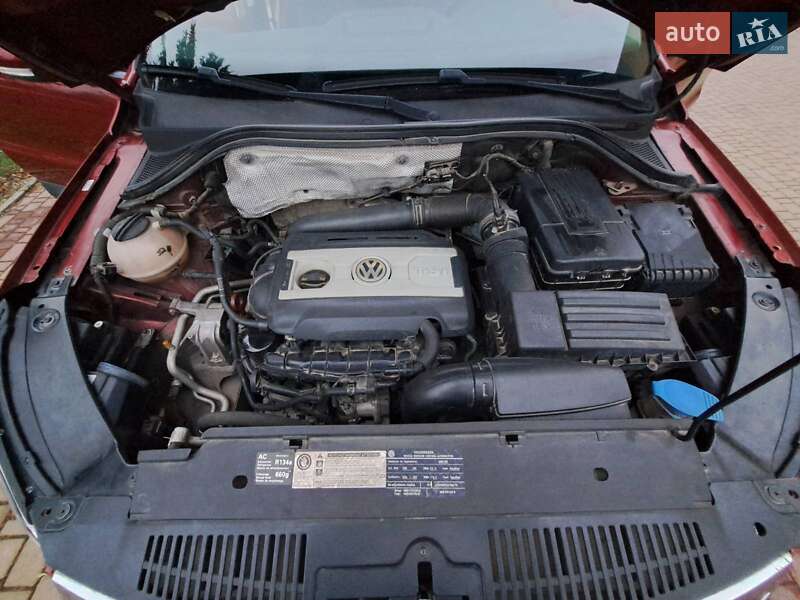 Внедорожник / Кроссовер Volkswagen Tiguan 2010 в Луцке