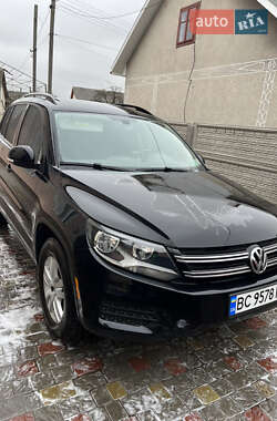 Позашляховик / Кросовер Volkswagen Tiguan 2016 в Львові