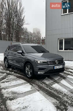 Позашляховик / Кросовер Volkswagen Tiguan 2018 в Києві