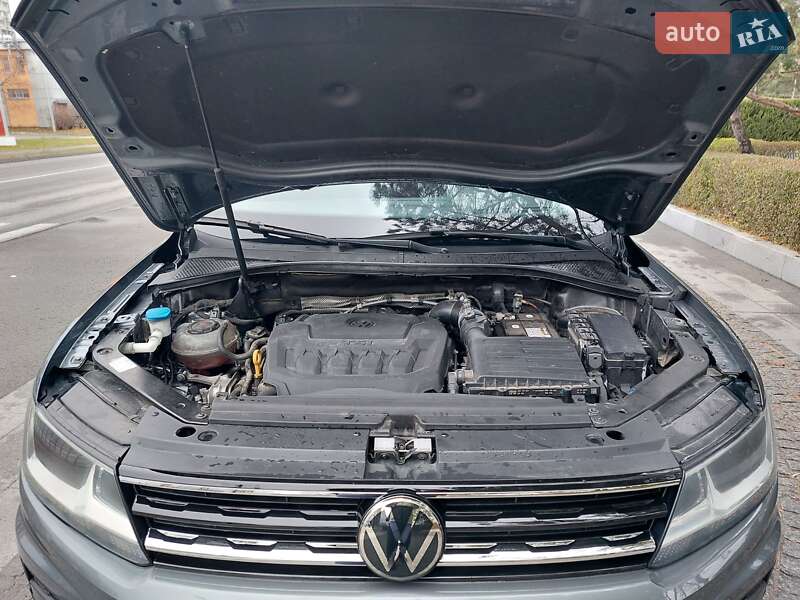 Внедорожник / Кроссовер Volkswagen Tiguan 2019 в Днепре