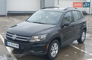 Позашляховик / Кросовер Volkswagen Tiguan 2016 в Києві