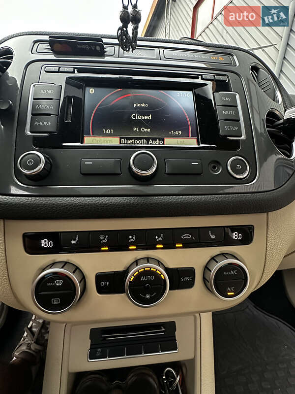 Внедорожник / Кроссовер Volkswagen Tiguan 2014 в Житомире