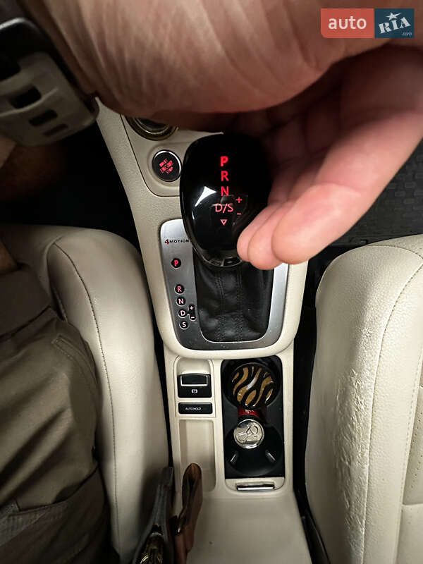 Внедорожник / Кроссовер Volkswagen Tiguan 2014 в Житомире