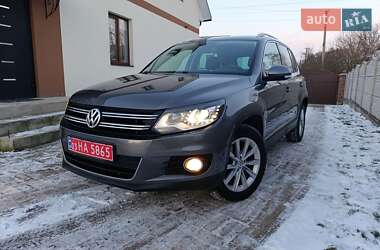 Позашляховик / Кросовер Volkswagen Tiguan 2011 в Гощі