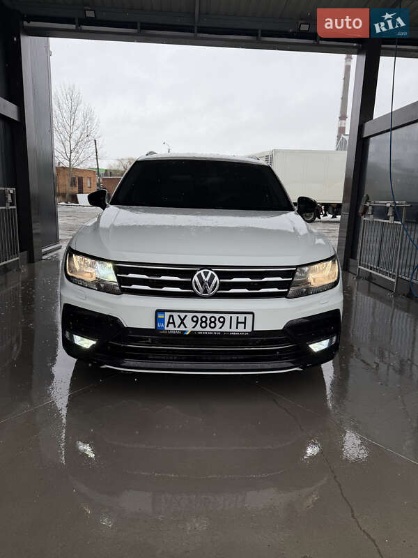Внедорожник / Кроссовер Volkswagen Tiguan 2018 в Виннице фото 37 Внедорожник / Кроссовер Volkswagen Tiguan 2018 в Виннице