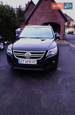 Позашляховик / Кросовер Volkswagen Tiguan 2011 в Івано-Франківську