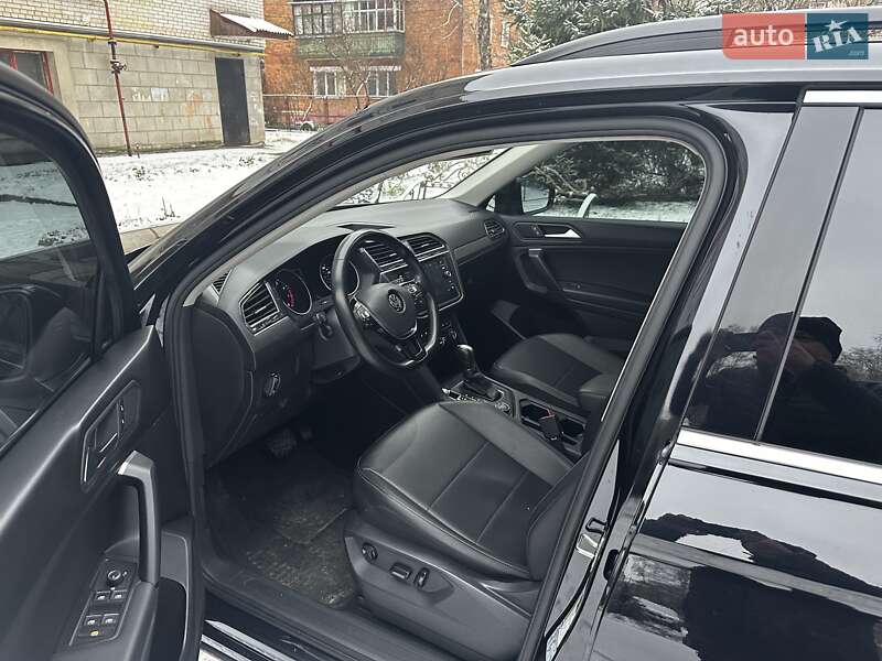 Внедорожник / Кроссовер Volkswagen Tiguan 2019 в Сумах