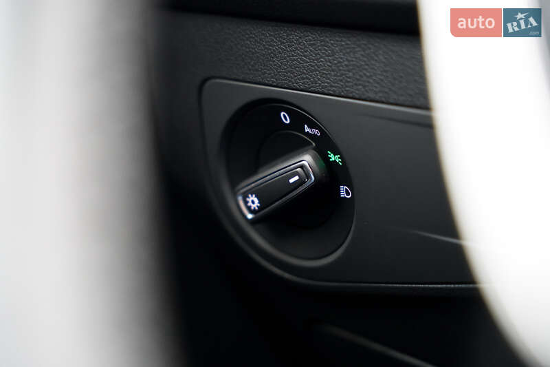 Внедорожник / Кроссовер Volkswagen Tiguan 2019 в Черновцах