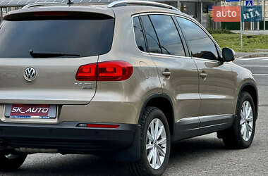 Внедорожник / Кроссовер Volkswagen Tiguan 2012 в Киеве