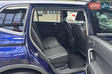 Позашляховик / Кросовер Volkswagen Tiguan 2020 в 