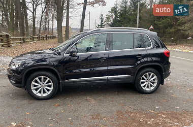 Позашляховик / Кросовер Volkswagen Tiguan 2016 в Бучі