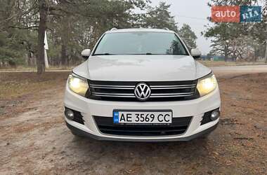 Внедорожник / Кроссовер Volkswagen Tiguan 2013 в Днепре