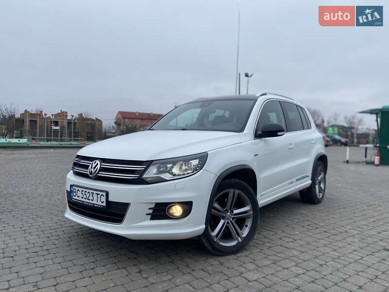 Позашляховик / Кросовер Volkswagen Tiguan 2015 в Львові