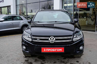 Внедорожник / Кроссовер Volkswagen Tiguan 2015 в Житомире