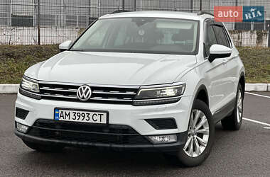 Внедорожник / Кроссовер Volkswagen Tiguan 2017 в Ровно