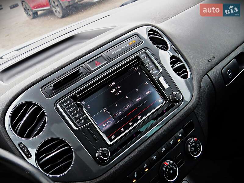 Позашляховик / Кросовер Volkswagen Tiguan 2015 в Черкасах