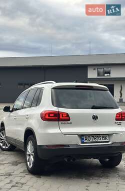 Позашляховик / Кросовер Volkswagen Tiguan 2012 в Іршаві