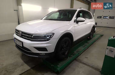 Позашляховик / Кросовер Volkswagen Tiguan 2019 в Житомирі