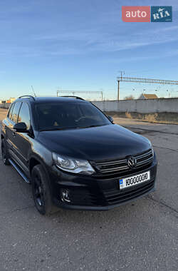 Позашляховик / Кросовер Volkswagen Tiguan 2010 в Попільні