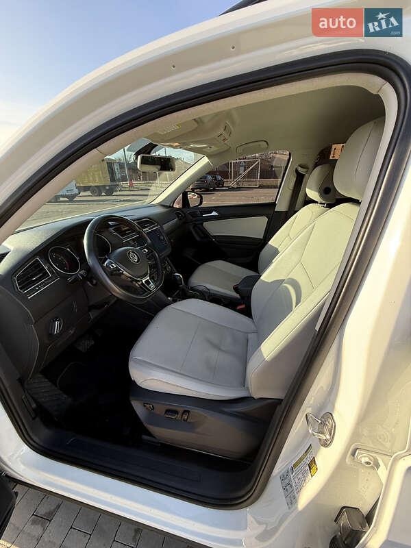 Внедорожник / Кроссовер Volkswagen Tiguan 2018 в Виннице фото 17 Внедорожник / Кроссовер Volkswagen Tiguan 2018 в Виннице