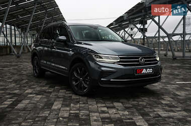 Позашляховик / Кросовер Volkswagen Tiguan 2021 в Львові