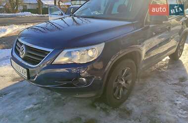 Внедорожник / Кроссовер Volkswagen Tiguan 2008 в Хмельницком