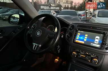 Внедорожник / Кроссовер Volkswagen Tiguan 2012 в Харькове