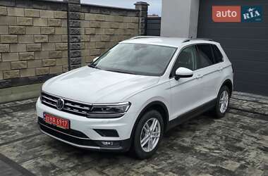 Внедорожник / Кроссовер Volkswagen Tiguan 2019 в Луцке