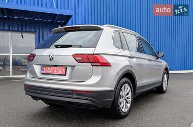 Внедорожник / Кроссовер Volkswagen Tiguan 2018 в 