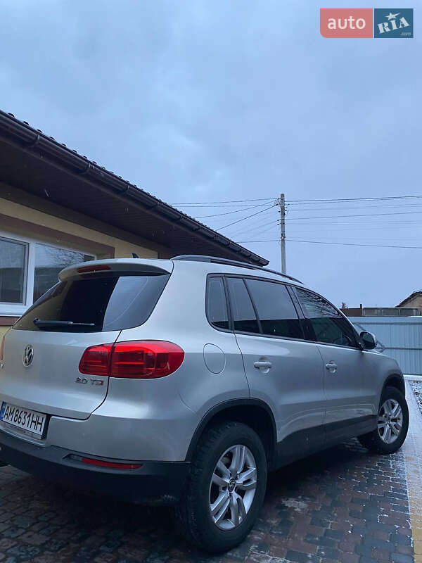 Внедорожник / Кроссовер Volkswagen Tiguan 2015 в Бердичеве