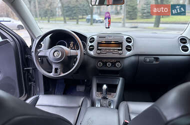 Внедорожник / Кроссовер Volkswagen Tiguan 2012 в Днепре